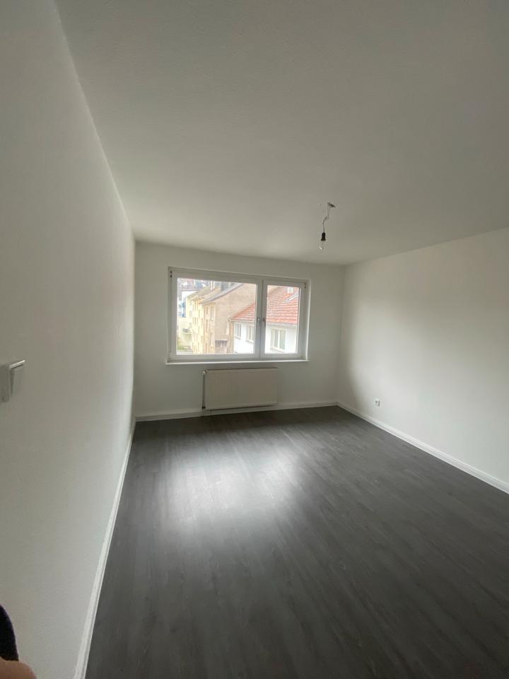 Thumbnail-2-Zimmer Wohnung mit Balkon – 45m² – Heckinghausen – 4. OG