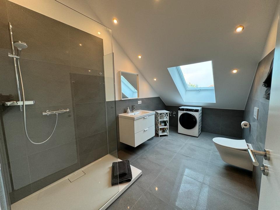 Thumbnail-Kurzzeitmiete möbliert! Mietwohnung in Nähe zu Daimler, Porsche..