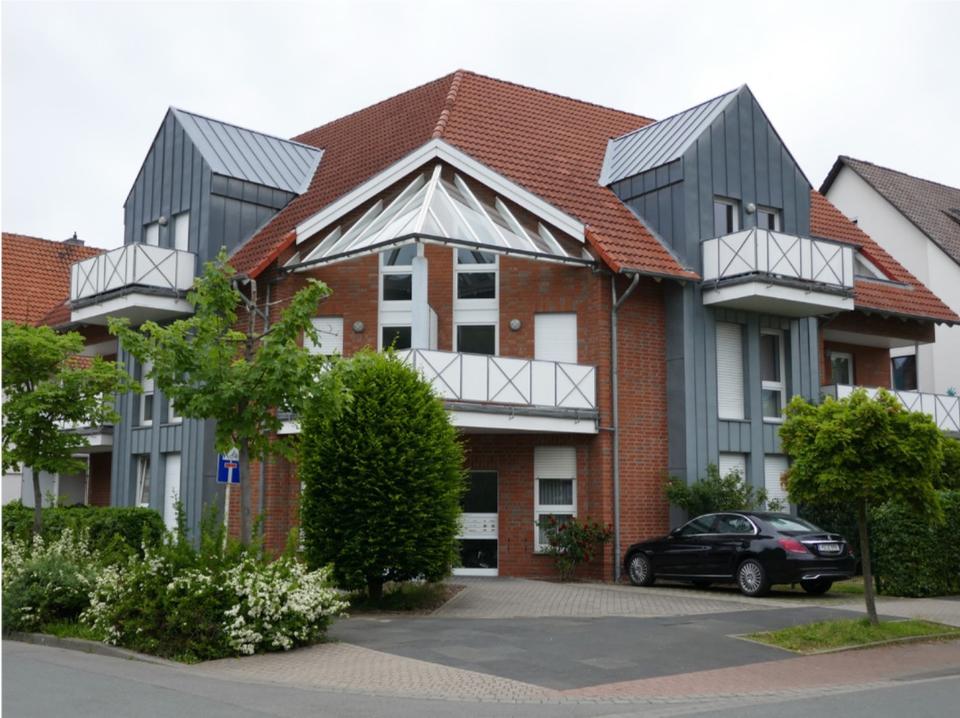 Thumbnail-Provisionsfrei: 3-Zi.-DG-Wohnung mit Balkon, Loggia, Klima, PV