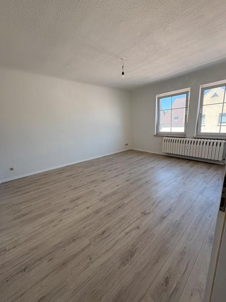 Thumbnail-Schöne Helle 95qm Wohnung zu Vermieten