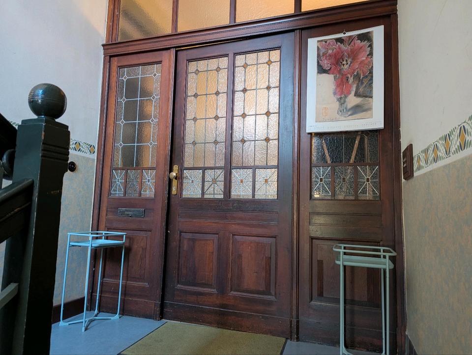 Thumbnail-Großzügige 1-Raum Single Wohnung mit großer Terrasse, Hochpaterre