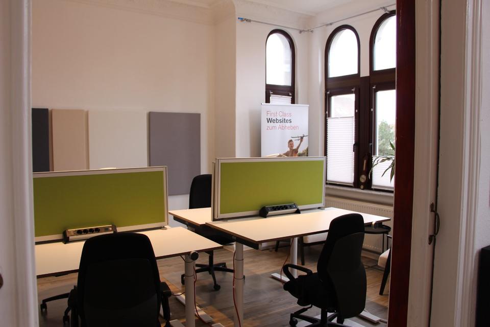 Thumbnail-** Bürogemeinschaft ** Arbeitsplatz ** Coworking ** Adresse **