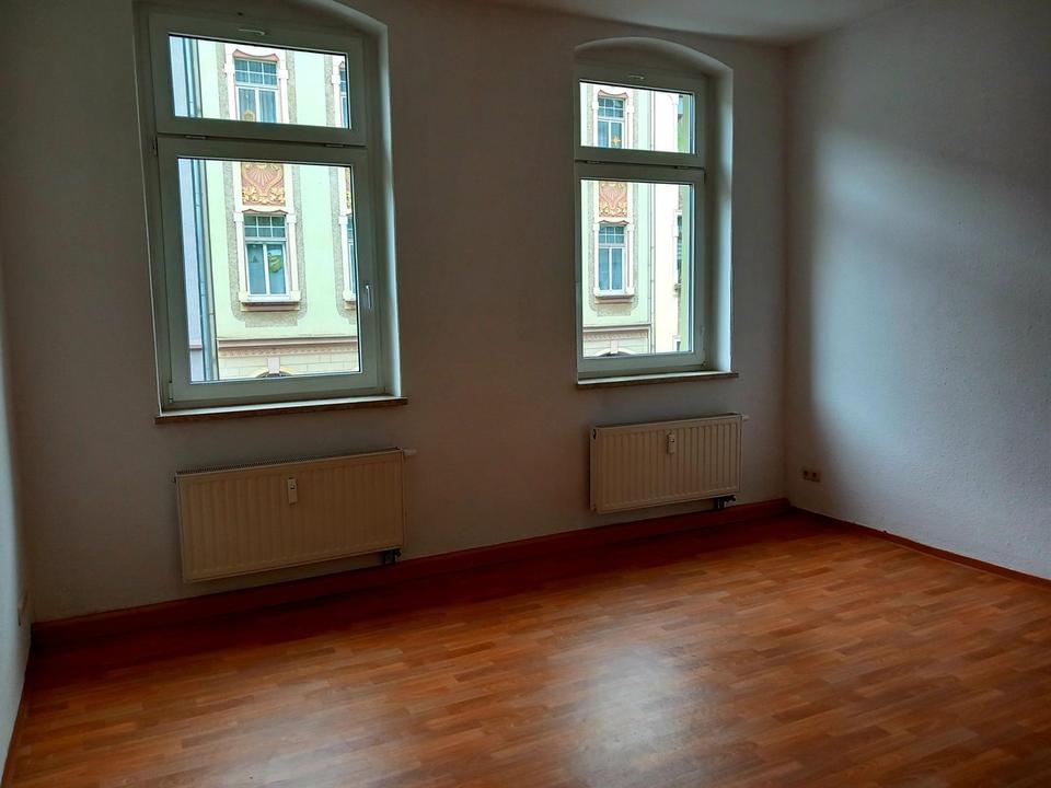 Thumbnail-Helle, familienfreundliche 4-Raum-Wohnung im 1. Obergeschoss