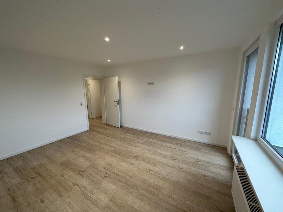 Thumbnail-Helle 2-Zimmer Wohnung in Neheim (Zentrum) zu vermieten