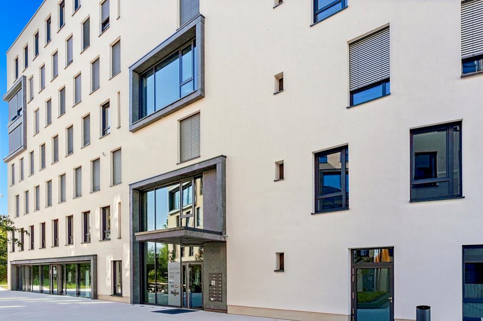 Thumbnail-Privater Büroraum für 2 Person in Regus Stadttor Ost