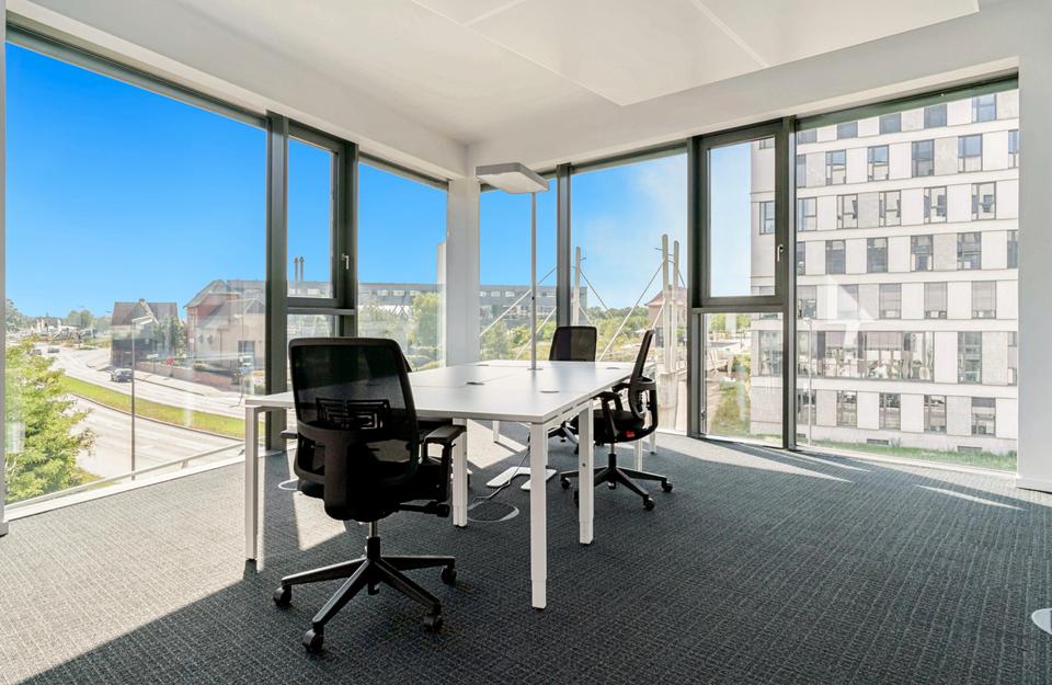 Thumbnail-Privater Büroraum für 1 Person in Regus Stadttor Ost