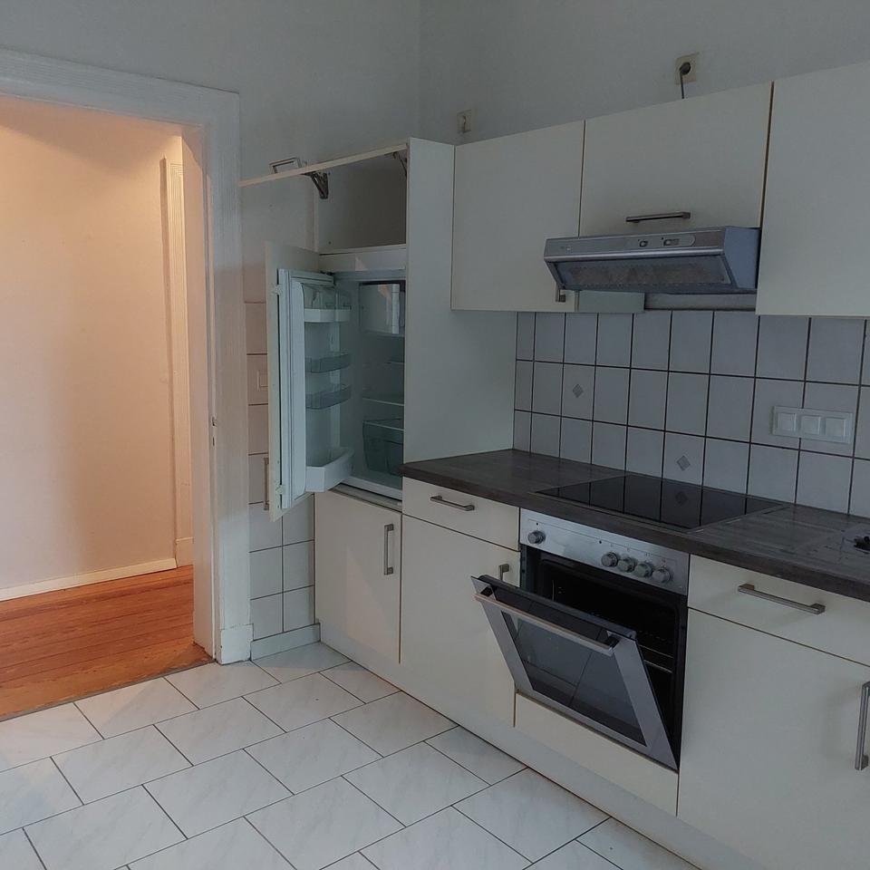 Thumbnail-4-Zimmer-Wohnung in 2. Etage Balkon zur Ostseite