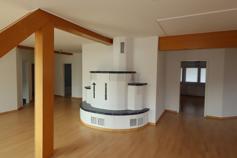 Thumbnail-Wohnung, Maisonette, Büro 180 m², 4-Zimmer Ruhig, seriös angenehm! Büren-Hegensdorf Bezugsfrei!