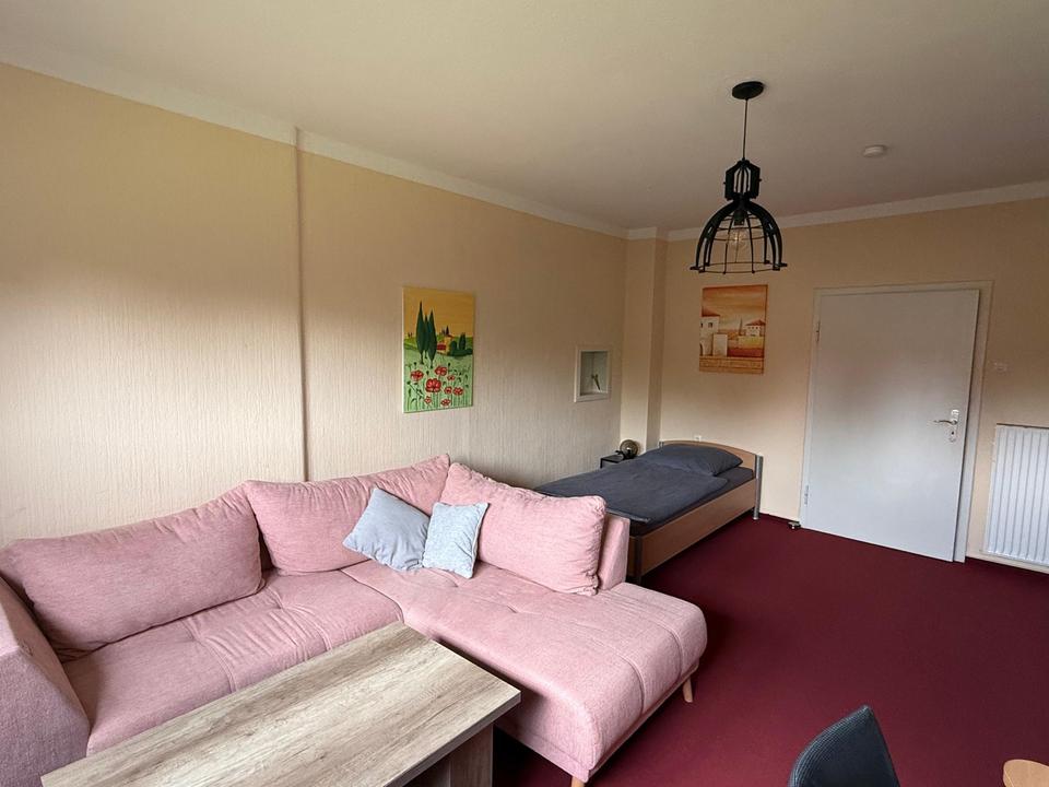 Thumbnail-WG-Zimmer in 2erWG für Finanzschüler oder Ähnliches