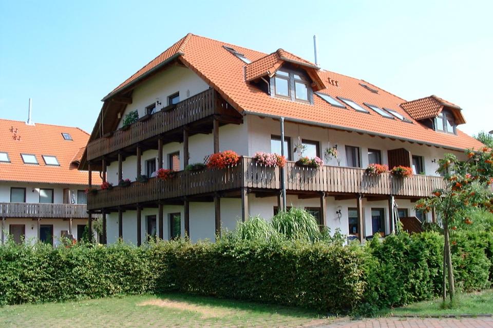 Thumbnail-Gemütliche Dachgeschosswohnung in ruhiger Lage – Lilienweg 10, Bü