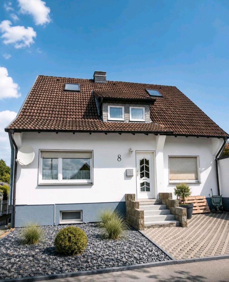 Thumbnail-ZweifamilienhausMehrgenerationenhaus in Warstein mit Garage
