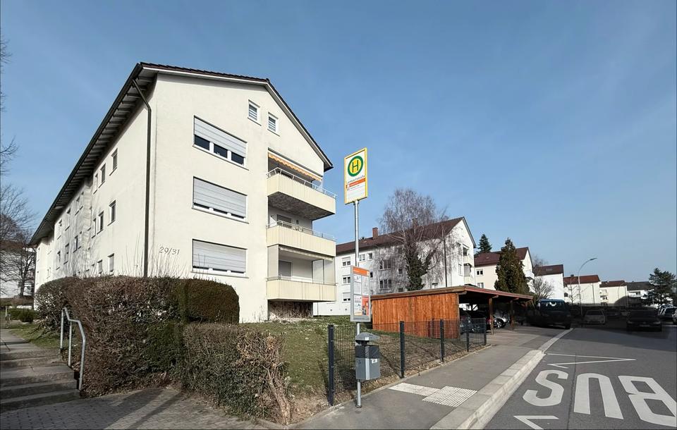 Thumbnail-Großzügige 4-Zimmer-Erdgeschosswohnung in ruhiger Lage