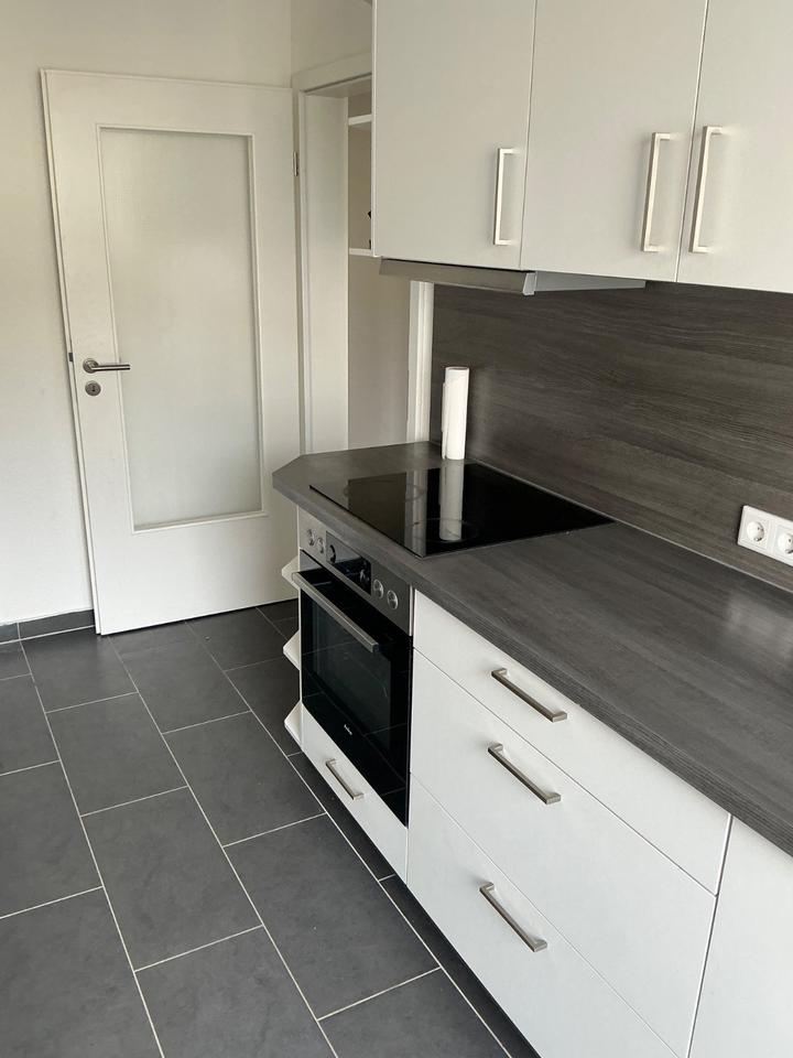 Thumbnail-2 Zimmer Wohnung mit Balkon in Kassel Wesertor