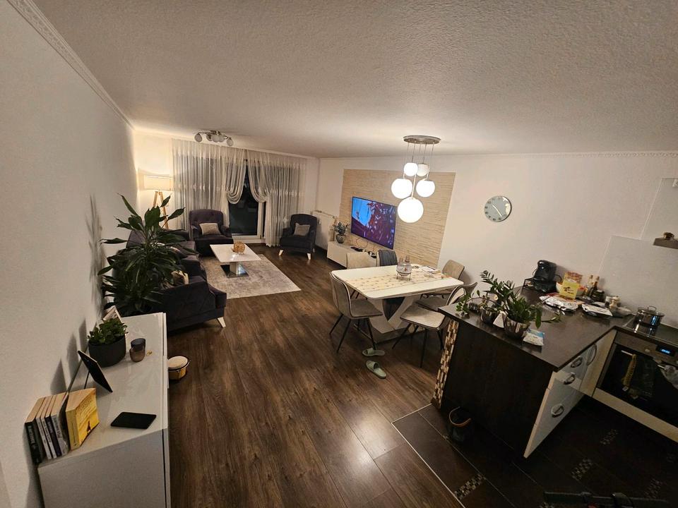 Thumbnail-Attraktive 3 Zimmer Wohnung