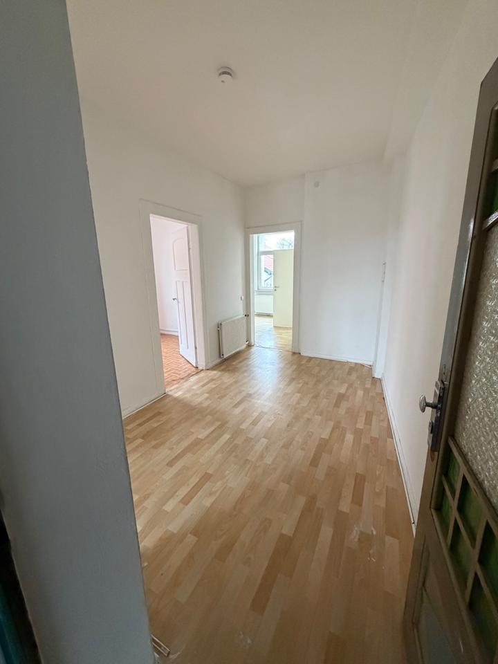 Thumbnail-Charmante Altbauwohnung mit hohen Decken & Gartenmitnutzung