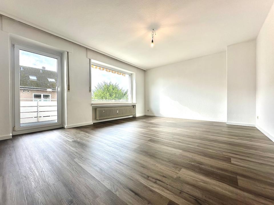 Thumbnail-Renovierte 3-ZKB Wohnung mit Balkon + Carport in Bünde-Ennigloh!