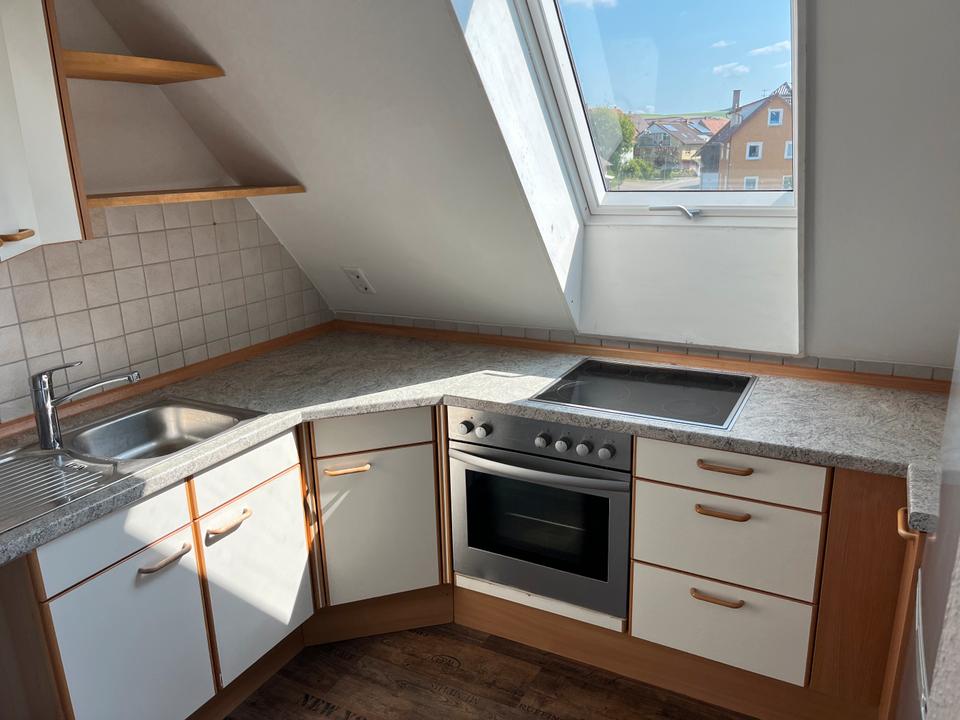 Thumbnail-4 Zimmerwohnung zu vermieten