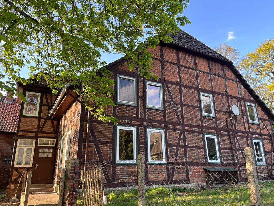 Thumbnail-3,5 Zimmer Wohnung EG Garten Okerblick Fachwerkhaus