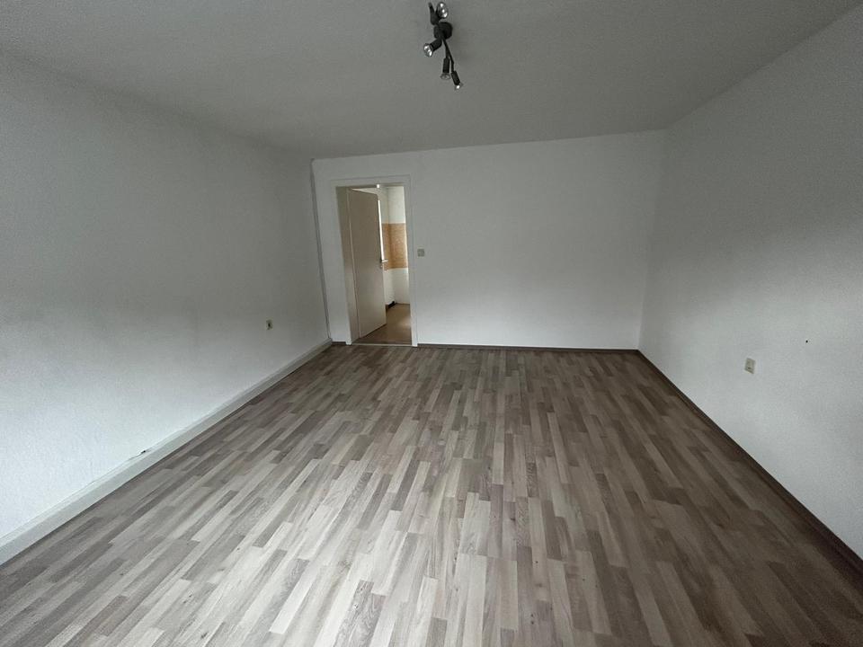 Thumbnail-Gemütliche zwei Zimmer Wohnung in Hallbach Ortsteil Olbernhau