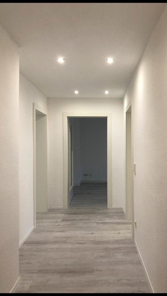 Thumbnail-Lichtdurchflutete, kernsanierte 4ZKB mit Balkon in NK-Citynähe ca