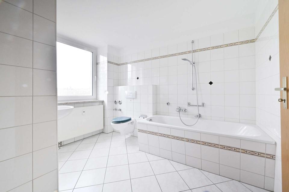 Thumbnail-Gemütliche 2-Raum-Wohnung mit Tageslichtbad in ruhiger Lage von Zwickau
