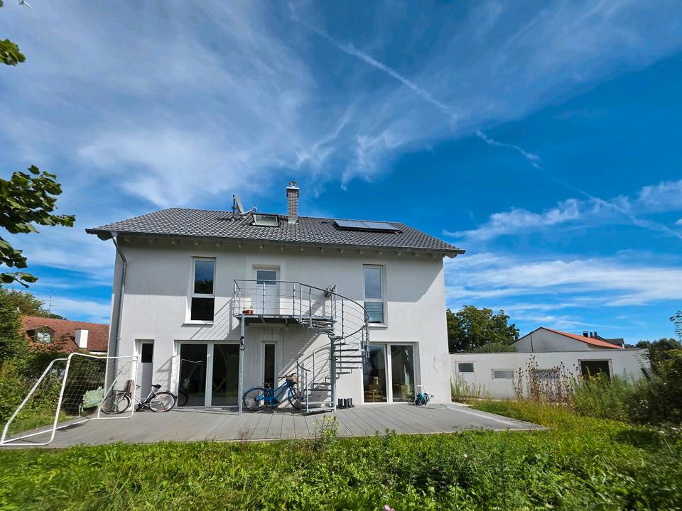 Thumbnail-Luxus EFH 498qm Grund 187,5qm WF Garage Terrasse ELW 3 Etagen