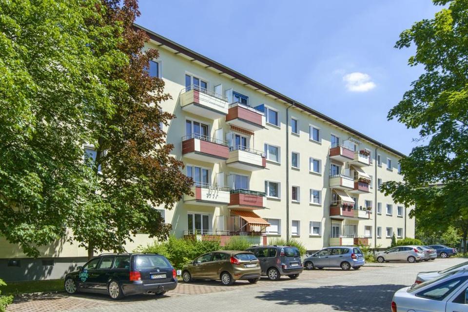 Thumbnail-Frisch renovierte, bezugsfertige 2-Raumwohnung mit Balkon in ruhiger Wohnlage
