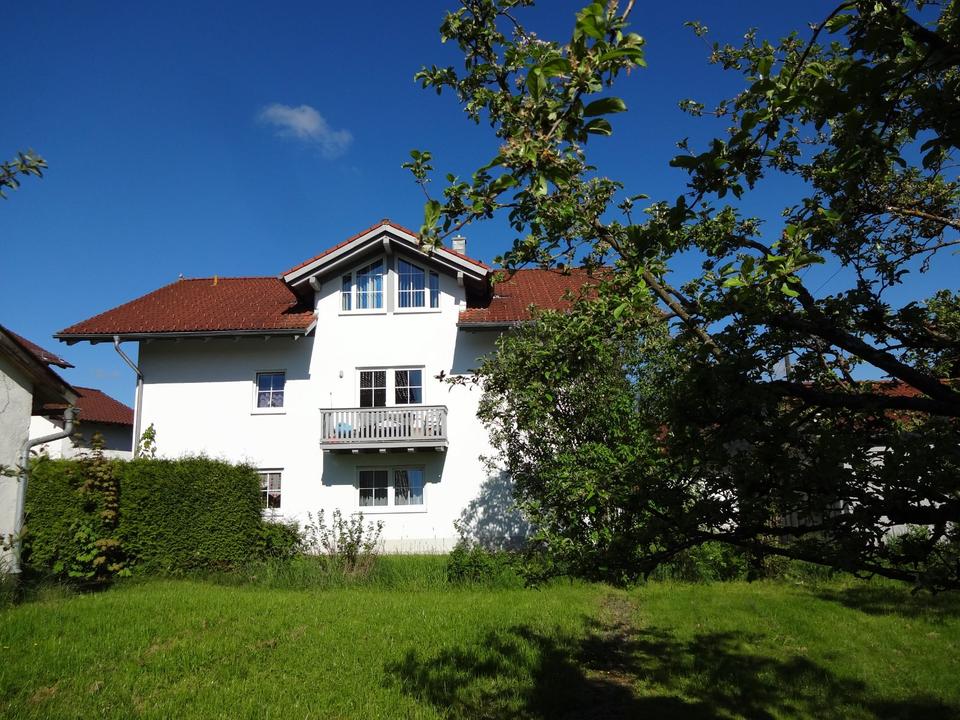 Thumbnail-2-Z-Whg. RegenRinchnach 64,4 m2, 440 € + 25 € Carport