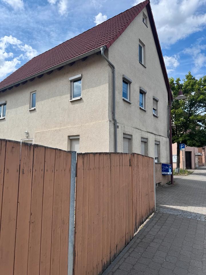 Thumbnail-Haus mit großem Grundstück - Sanierungsobjekt mit Potenzial