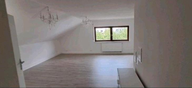 Thumbnail-Schöne Dachgeschoss Wohnung für 1 bis 2 Personen geeignet