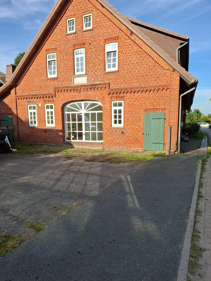 Thumbnail-Großzügig Dachgeschosswohnung in Altluneberg