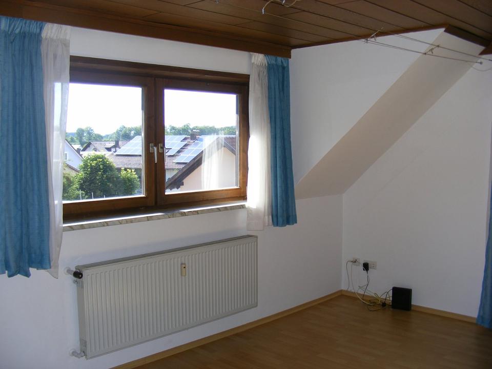 Thumbnail-Schöne 2-Zimmer Wohnung Zentral in Hengersberg