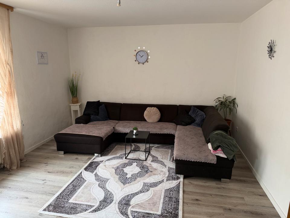 Thumbnail-Helle, großzügige 5 ZKB Wohnung mit viel Tageslicht auf 140 m²