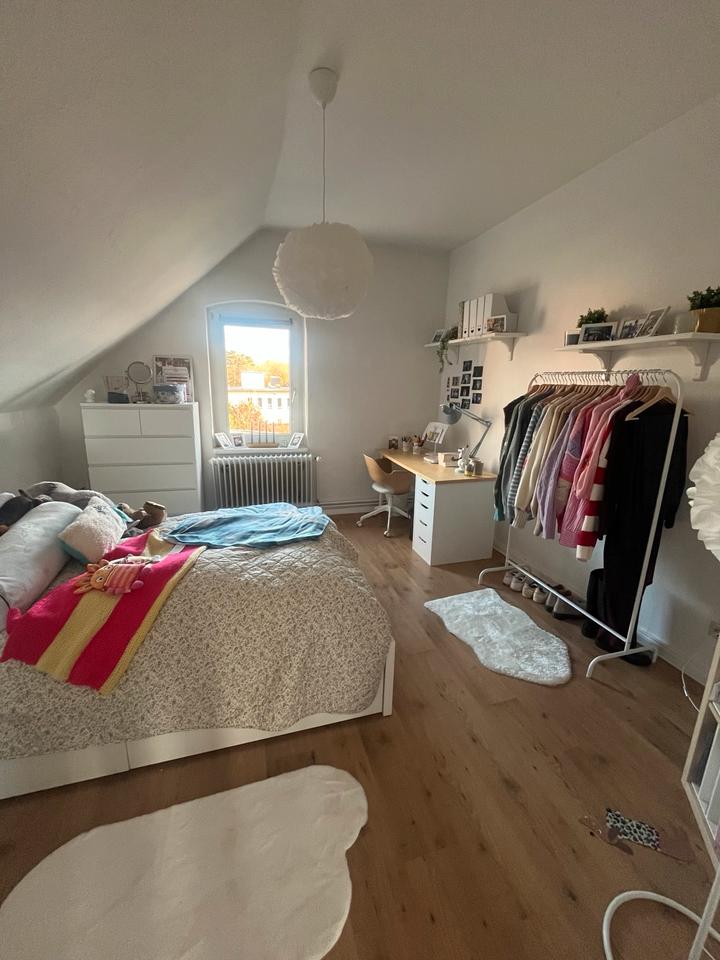 Thumbnail-Gemütliches WG-Zimmer in der Wüste