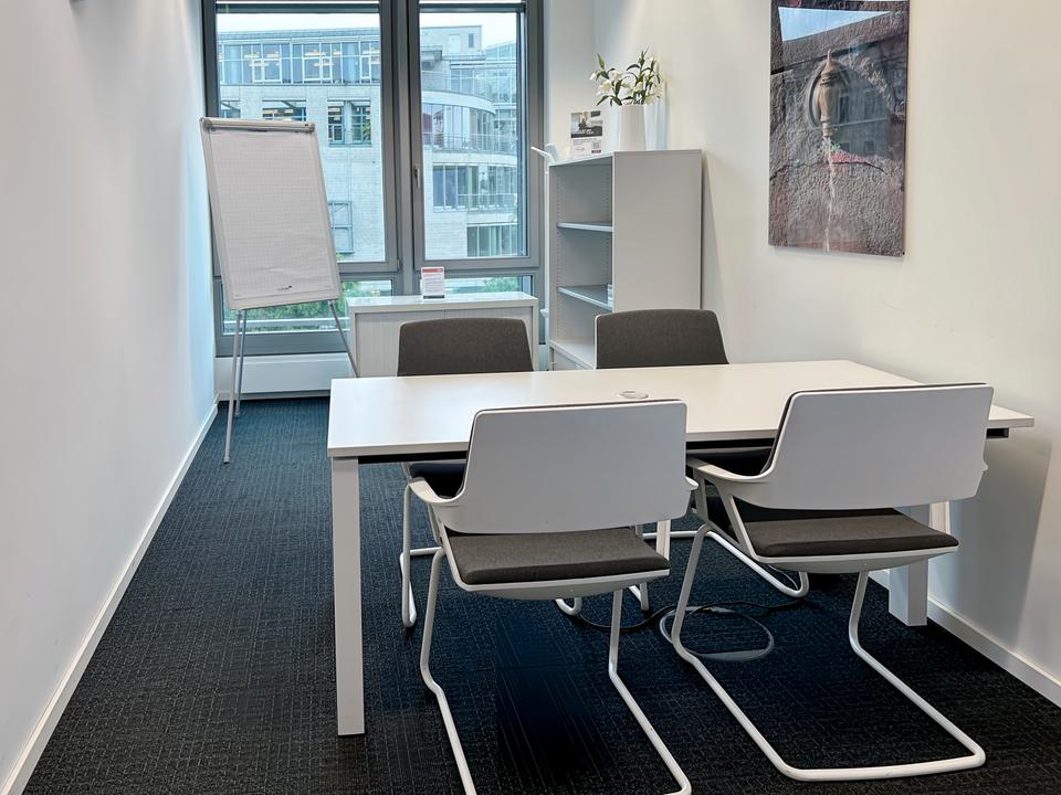 Thumbnail-Großraumbüros für 10 Personen in Regus City Plaza