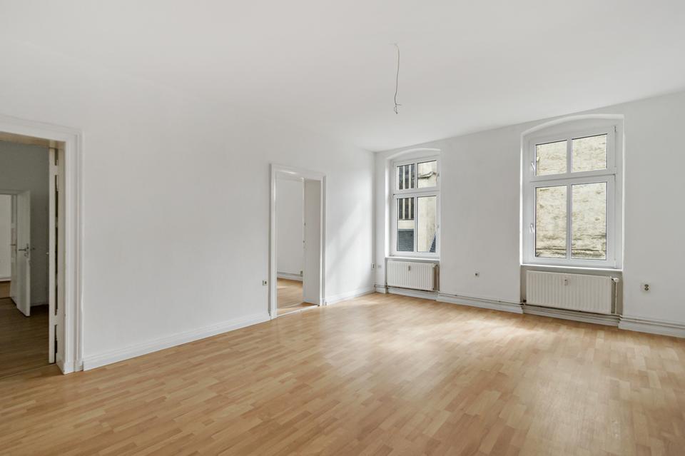 Thumbnail-Zentraler geht es nicht - 4-Raumwohnung inklusive Einbauküche im Herzen von Halle!!!