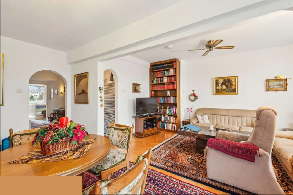 Thumbnail-Bright 2.5 room Apartment Opposite Zoopark (Long Term Lease)