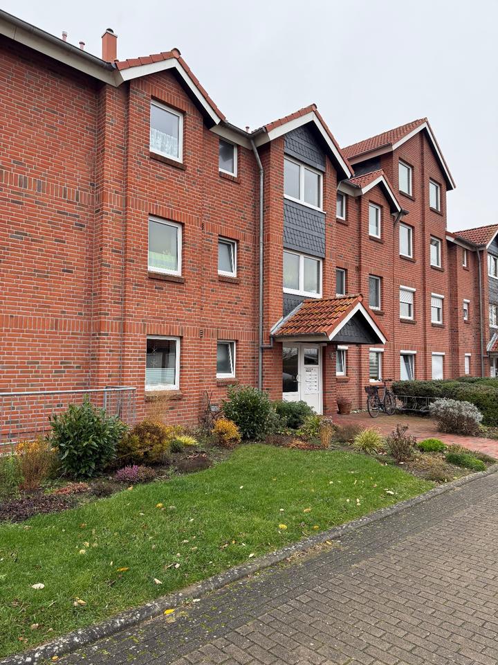 Thumbnail-2_Zi.Whg mit BalkonTageslichtbadStellplatz Burg zentral