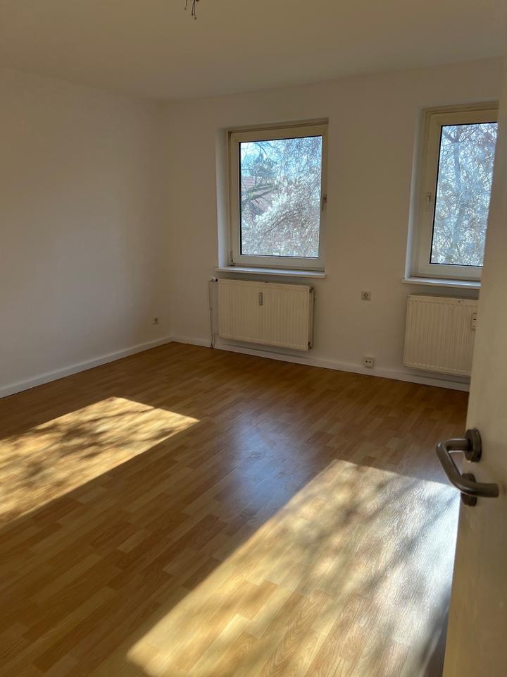 Thumbnail-*Elbestraße 7, GBH | Ruhig gelegene 2-Zimmer-Wohnung in Salzgitter-Gebhardshagen