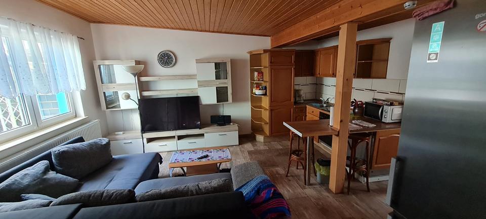 Thumbnail-Massiver Bungalow, Ferienhaus oder Wochendhaus