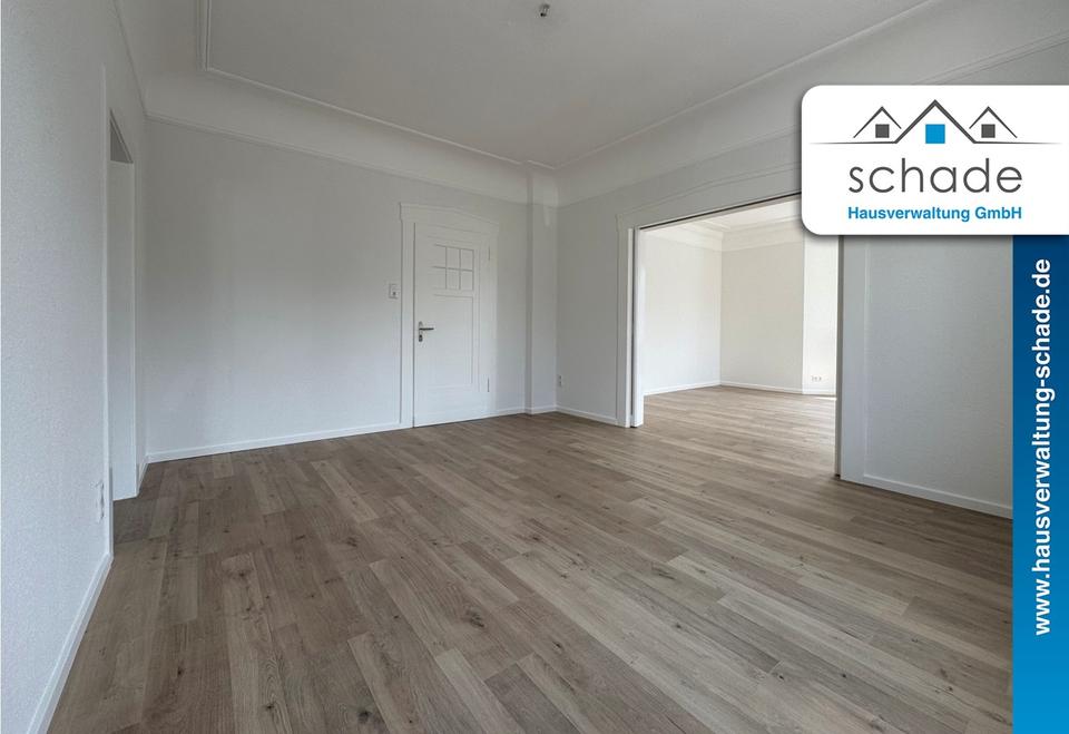 Thumbnail-SCHADE HAUSVERWALTUNG - Frisch Renoviert! Zentrale 4-Zimmer-Wohnung in der Hochparterre!