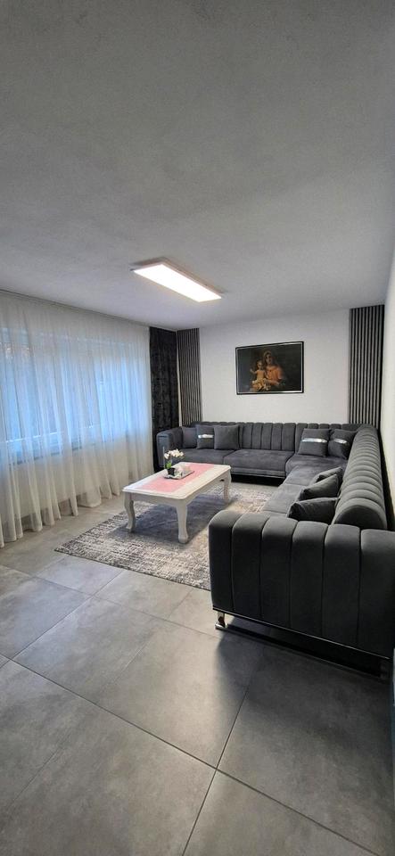 Thumbnail-PROVISION FREIE WOHNUNG 4,5 + 1 BÜRORAUM