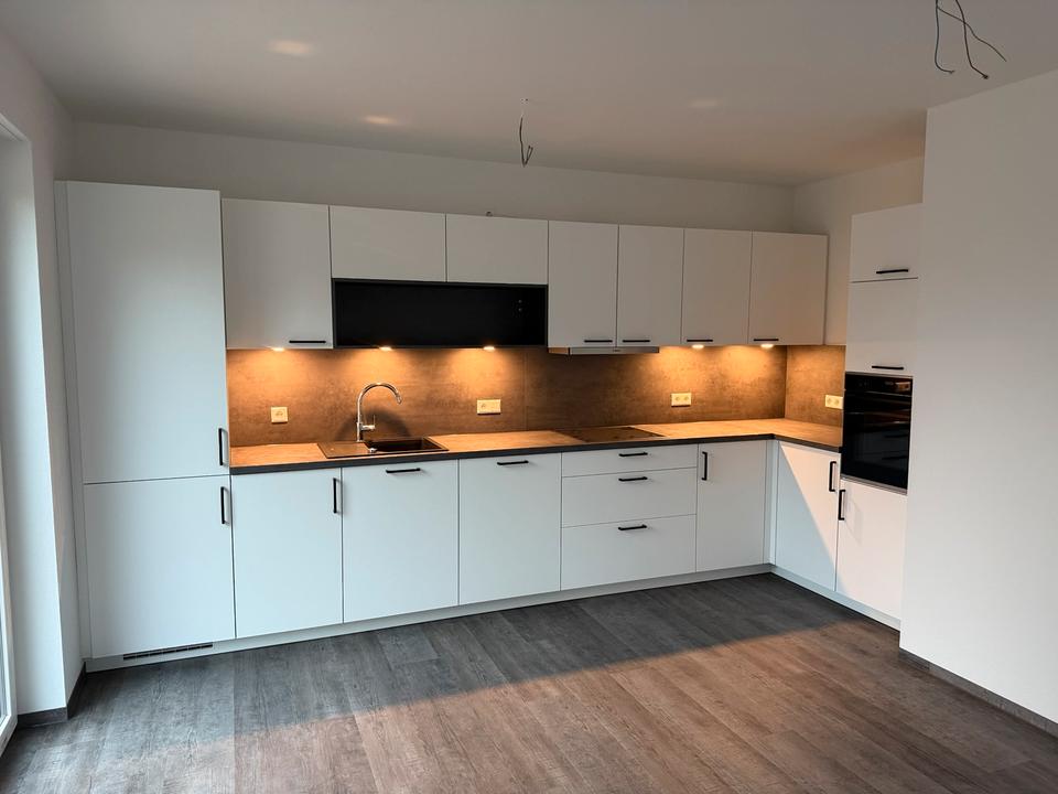 Thumbnail-Gemütlich! - Penthouse Wohnung mit Einbauküche und Dachterrasse