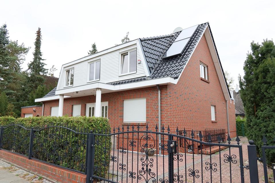 Thumbnail-Haus zur Miete in Berlin Spandau