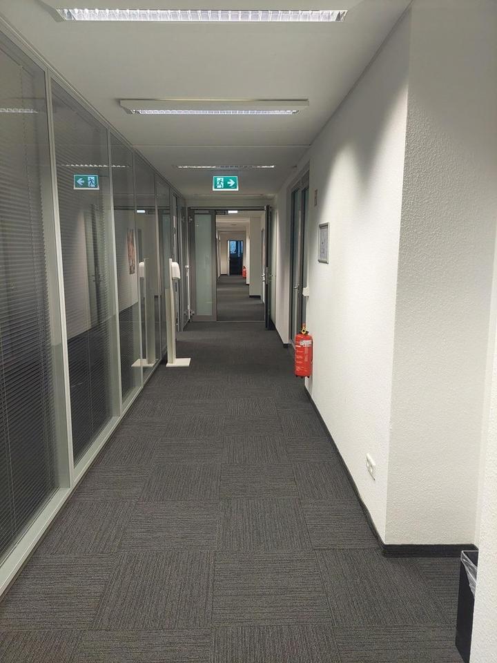 Thumbnail-Strategischer Volltreffer in Düsseldorf: 548 m² flexible Gewerbefläche! -Provisionsfrei-