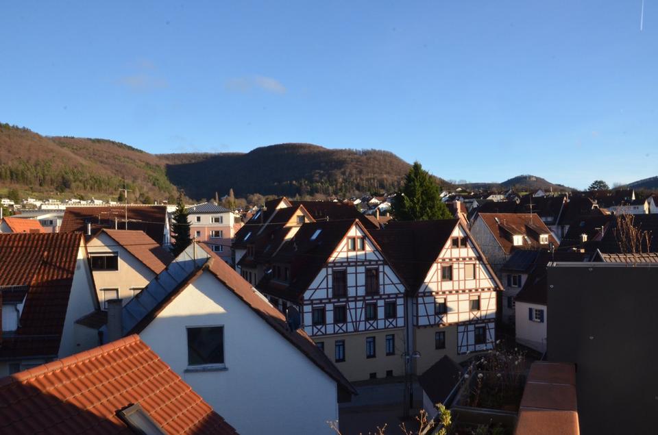 Thumbnail-Hochattraktive Maisonettewohnung im Herzen der Gemeinde Eningen