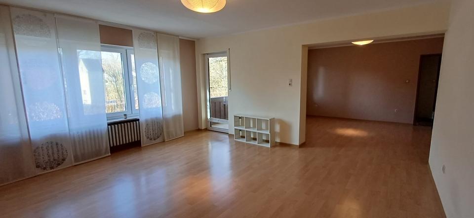 Thumbnail-2,5 Zimmer Erdgeschosswohnung mit Balkon
