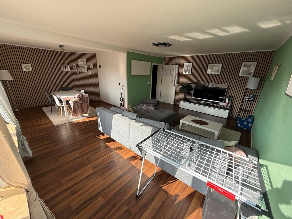 Thumbnail-Großzügige 5-Zimmer-Maisonettewohnung in Heide(Ganderkesee)