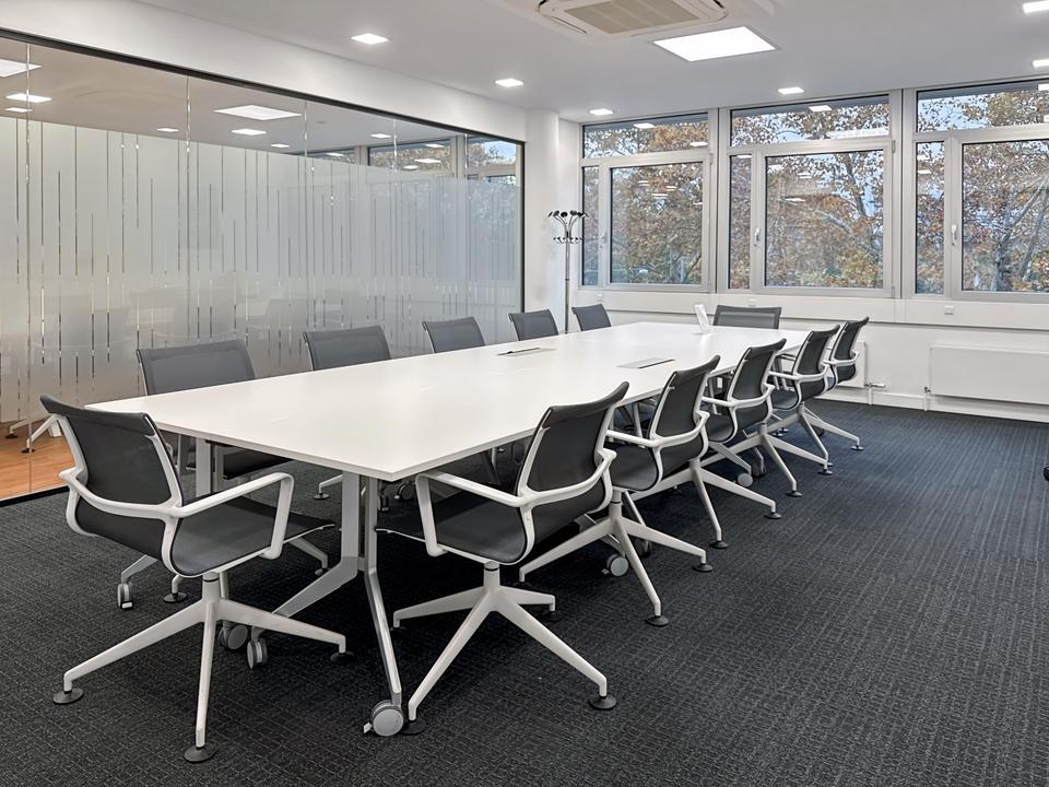 Thumbnail-Privater Büroraum für 4 Person in Regus Theodor-Heuss-Anlage