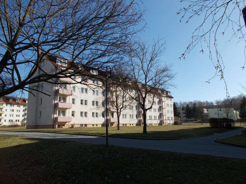 Thumbnail-4-R-Familienwohnung * Balkon * Kita- u. Schule nebenan